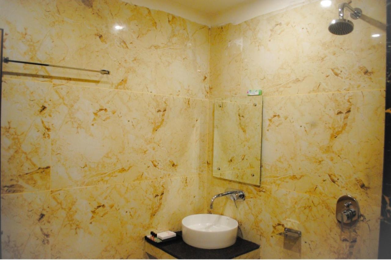 The Fragrance Hotel Katra  Luaran gambar
